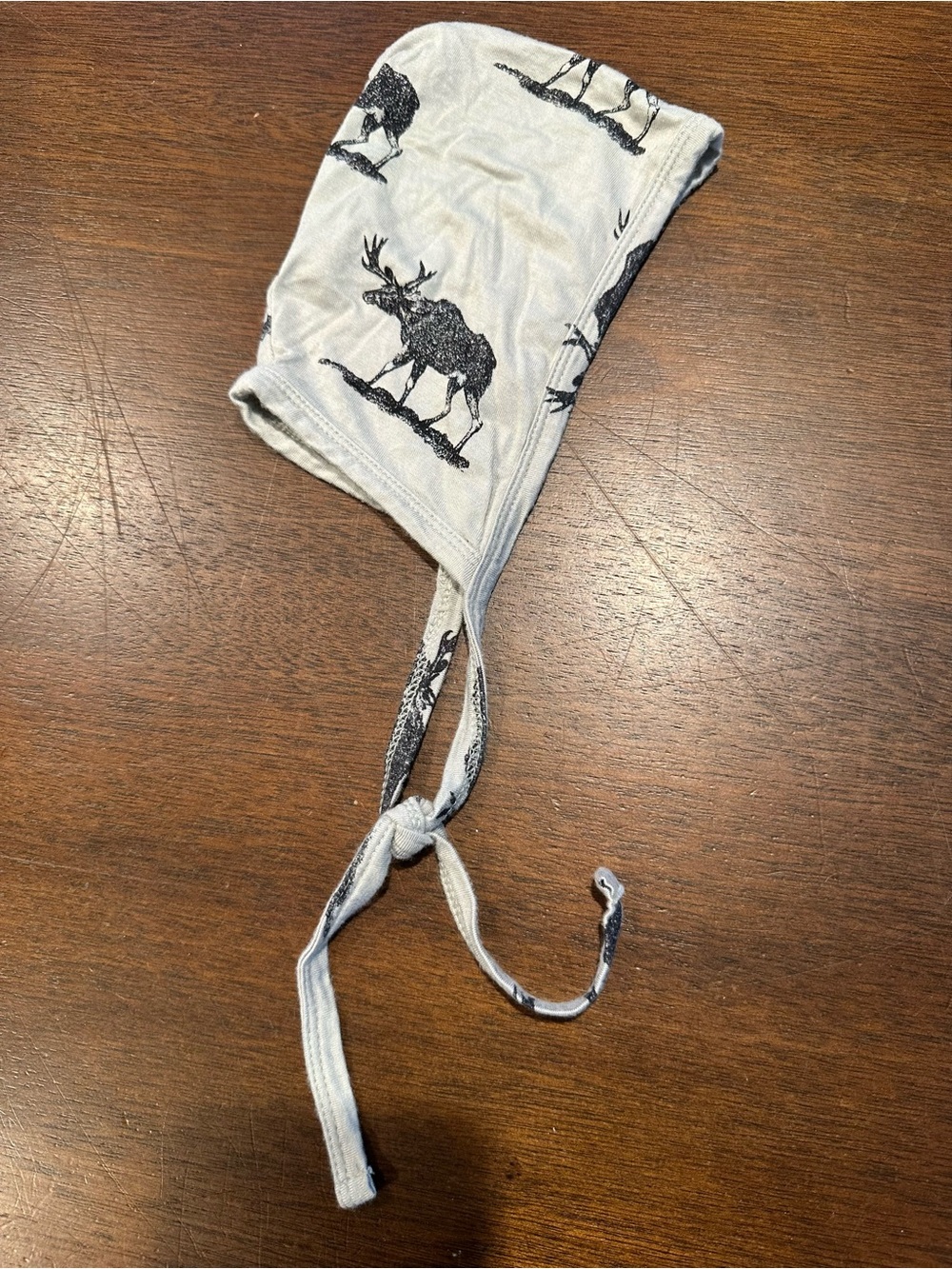 Kate Quinn moose print bonnet size 6-12 month